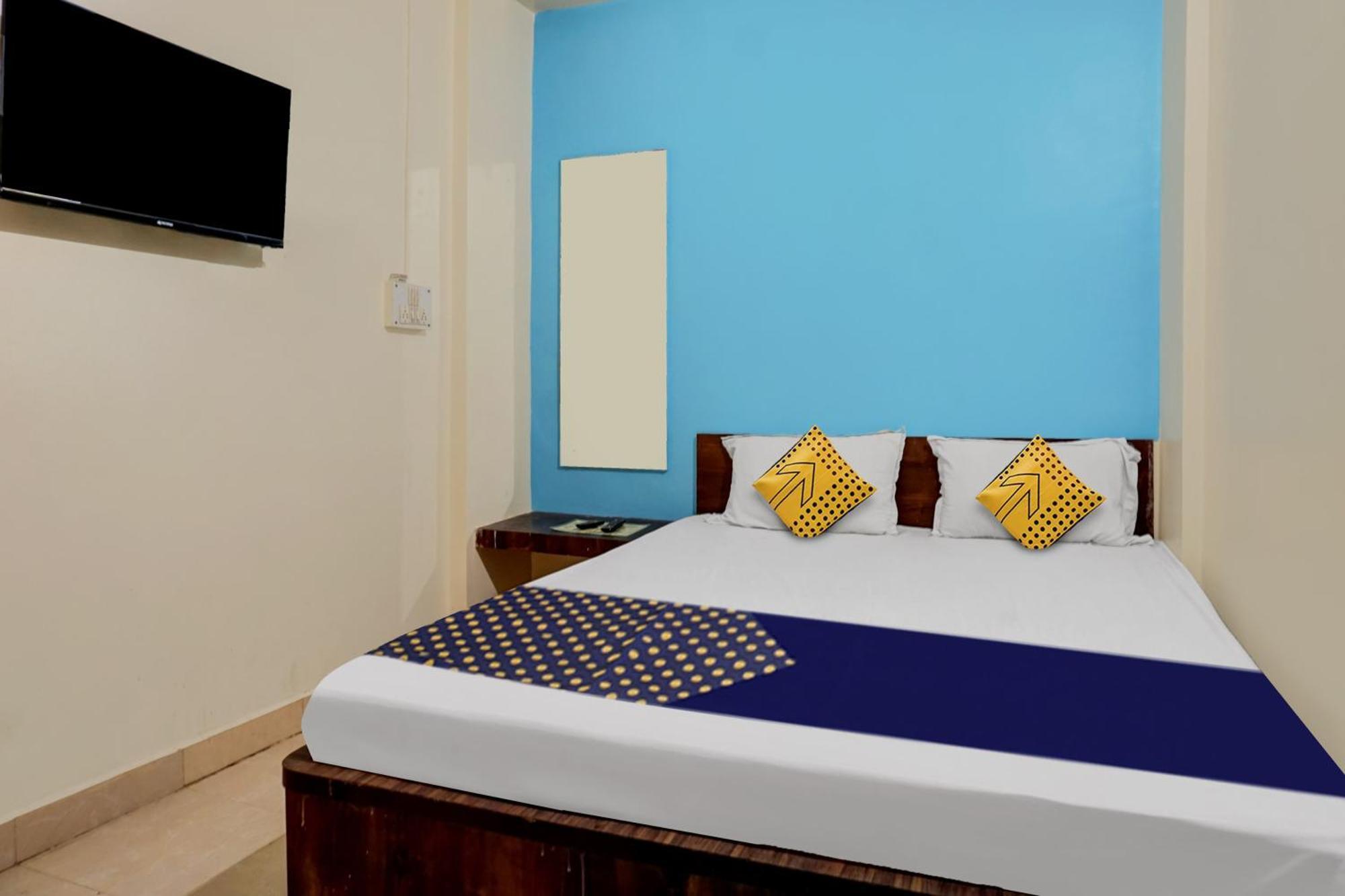 Spot On Samadhan Lodge Pune Exteriör bild